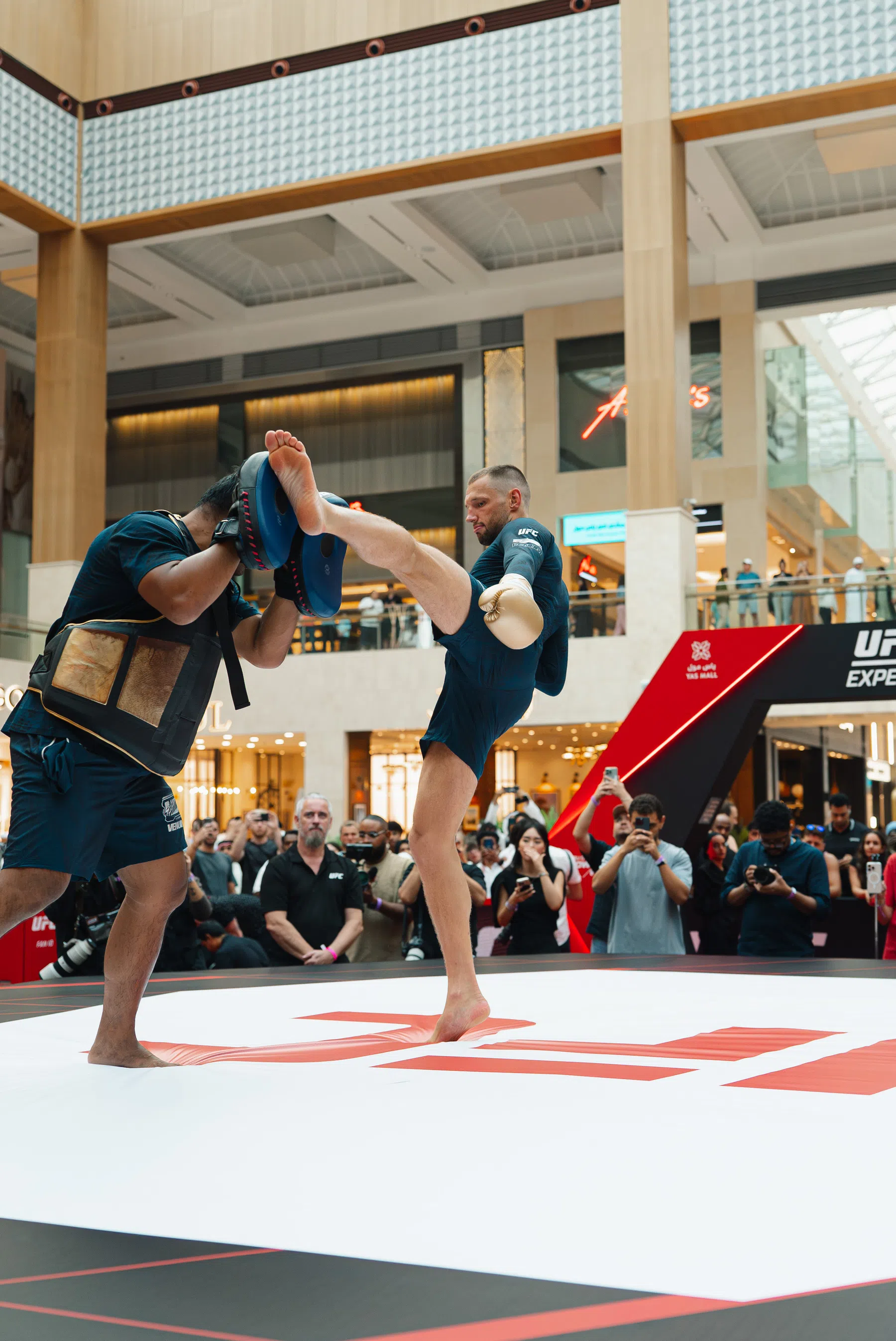 Reinier open workout UFC